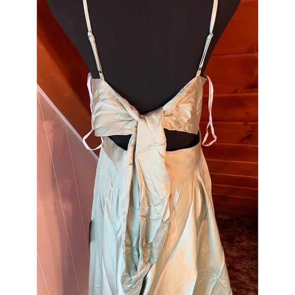 Lulus Days Like Today Sage Satin Asymmetrical Tie-Back Midi Dress NWT Sz S - Picture 8 of 9